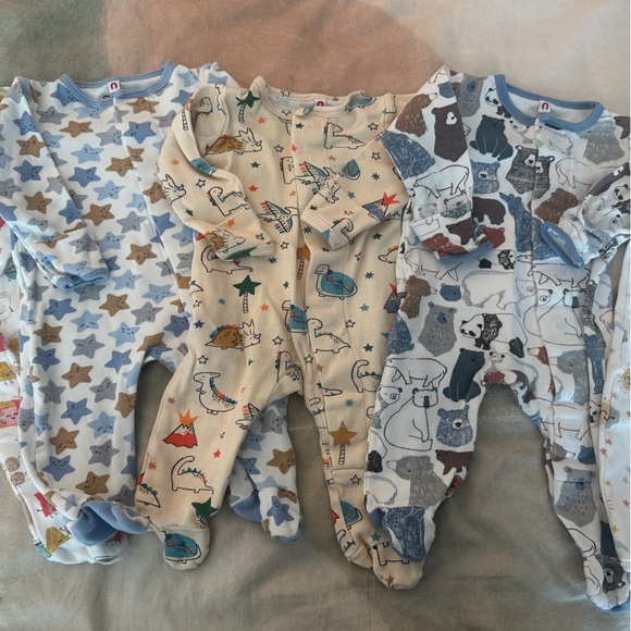 Assorted magnetic cotton onsies size 0-3 months - Picture 4 of 10
